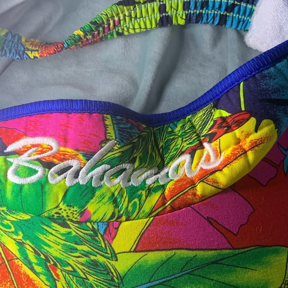 Bahamas visor - Picture 3 of 3